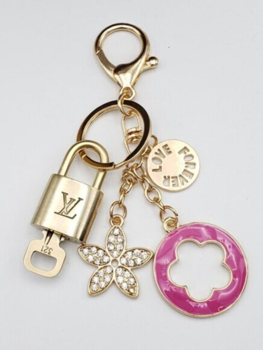 Authentic Louis Vuitton Gold Lock 🔒 Keychain Bag Unbranded Flower Charm LV - Picture 6 of 9
